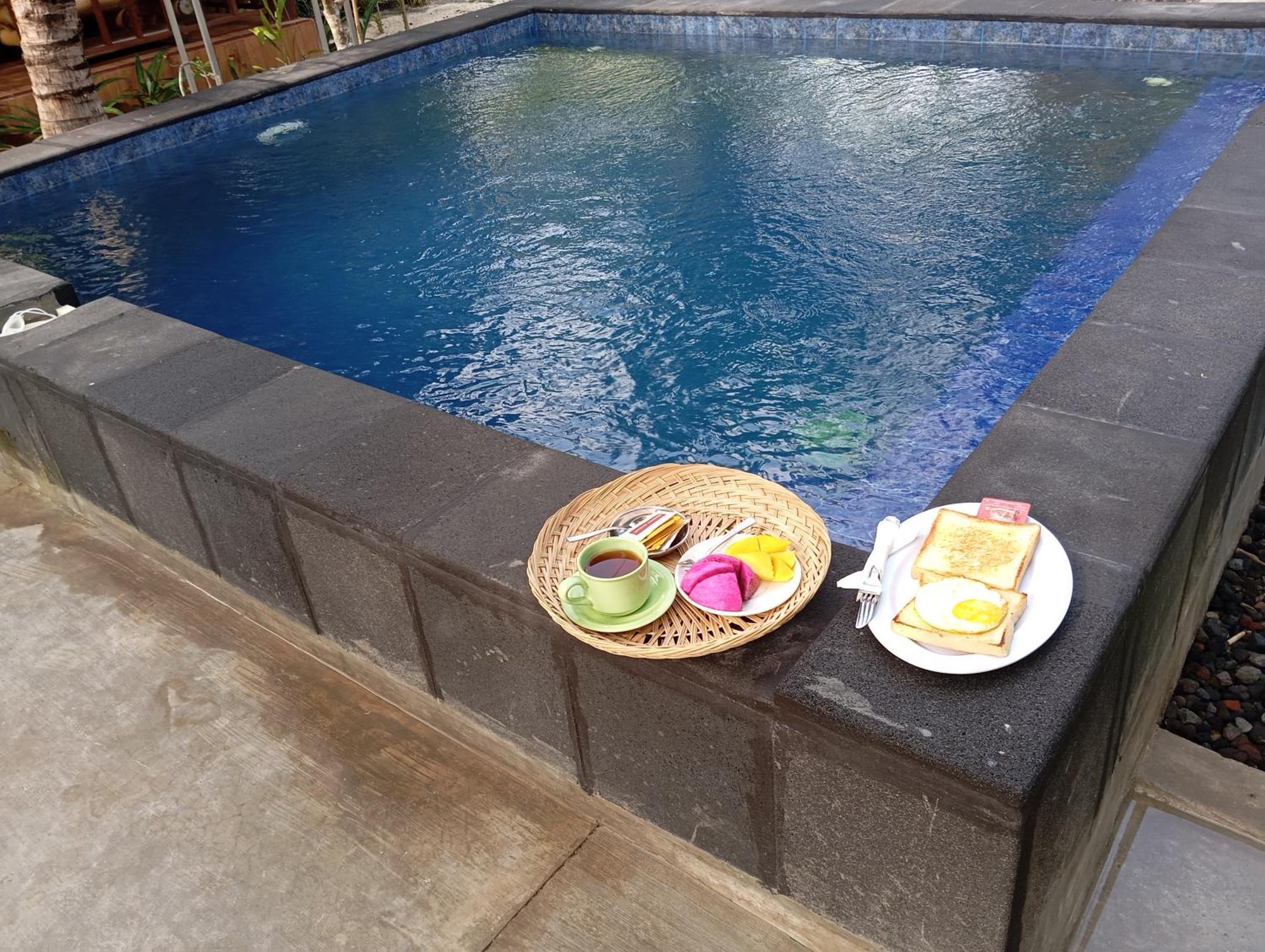 Belong Home Stay Lembongan Exterior foto