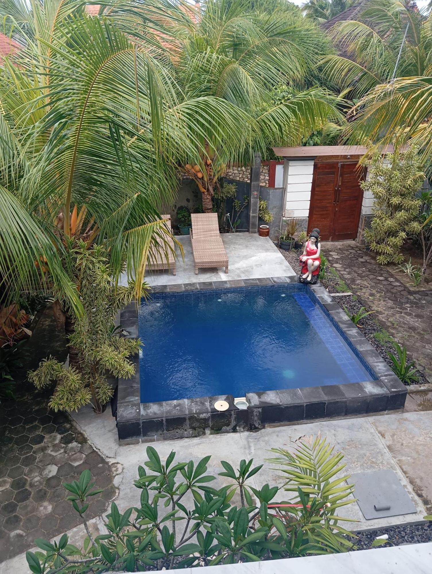 Belong Home Stay Lembongan Exterior foto